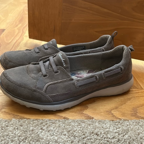 Sketchers air-cooled memory foam slip ons, size 8.5 - Picture 1 of 5
